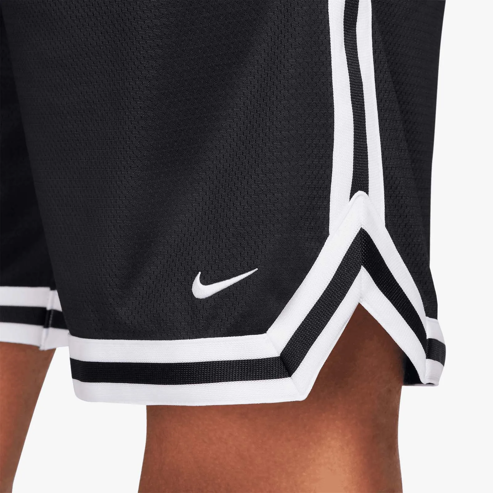 DNA Dri-FIT 8" Mesh Shorts - Black/White