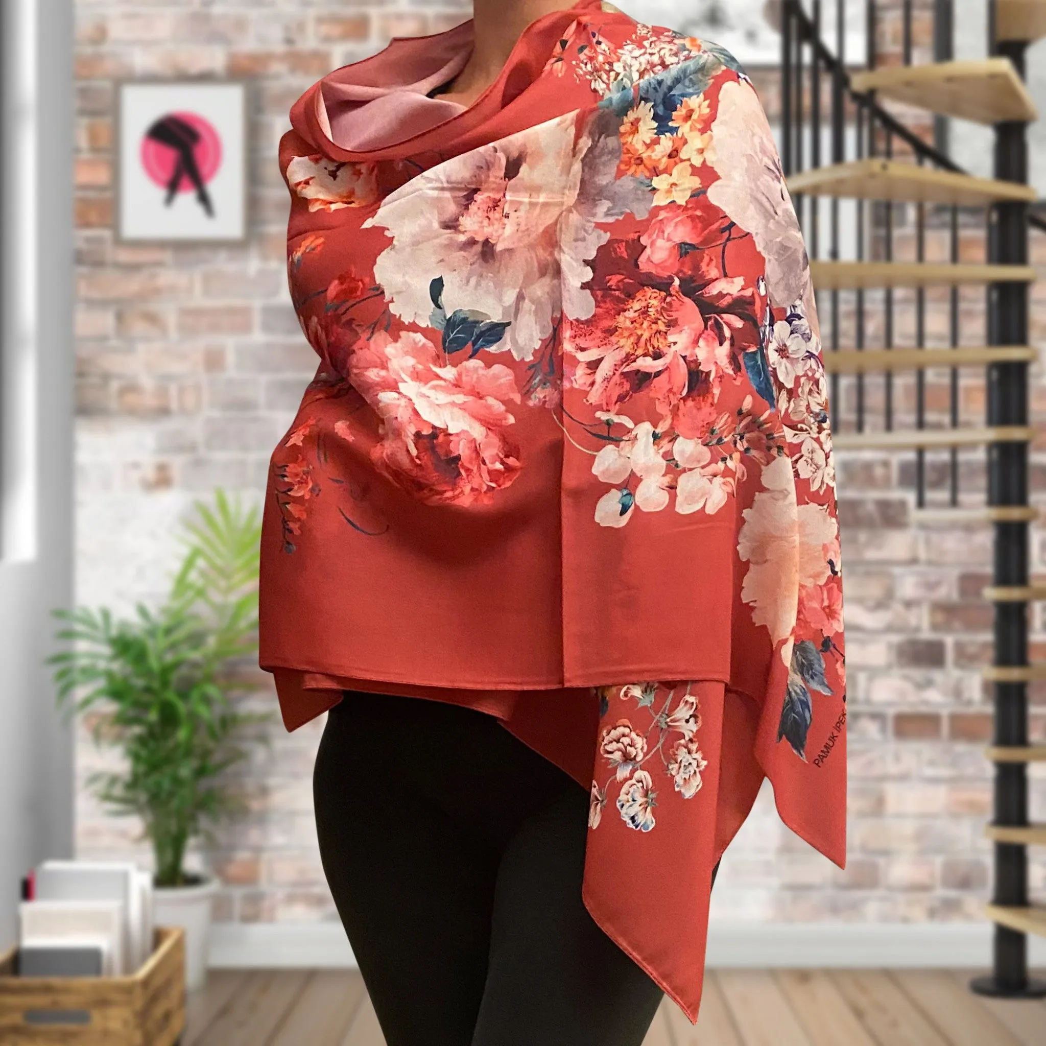 Fashion Tight Flower Patterned Shawls