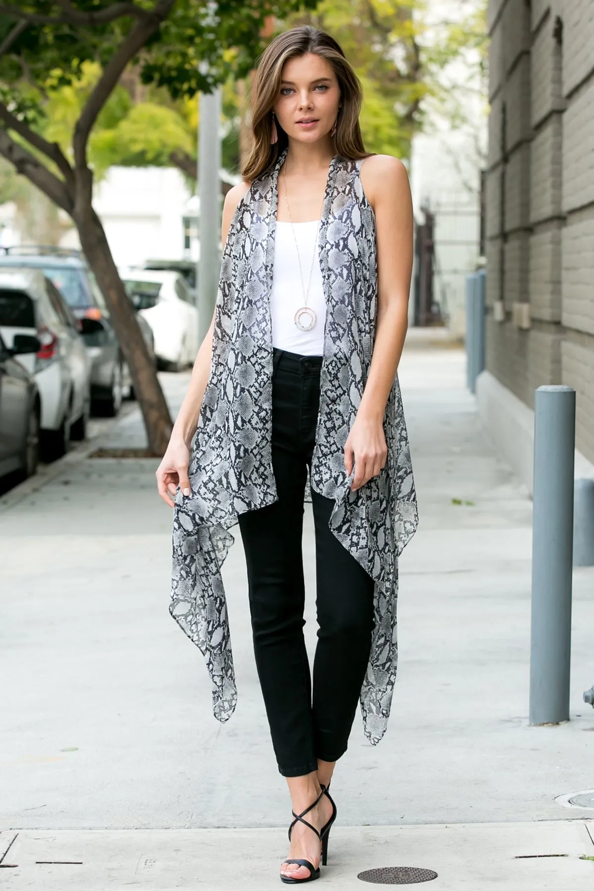 PN222X034 - SNAKE SKIN OPEN FRONT KIMONO VEST/1PC